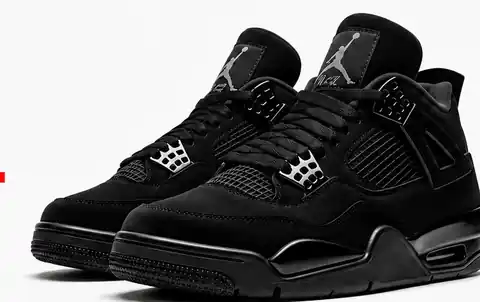 黑色 AJ4 鞋款